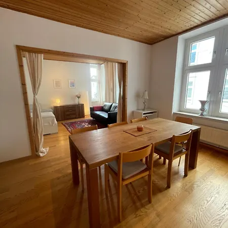 דירה Altbauwohnung Mit 2 Balkonen