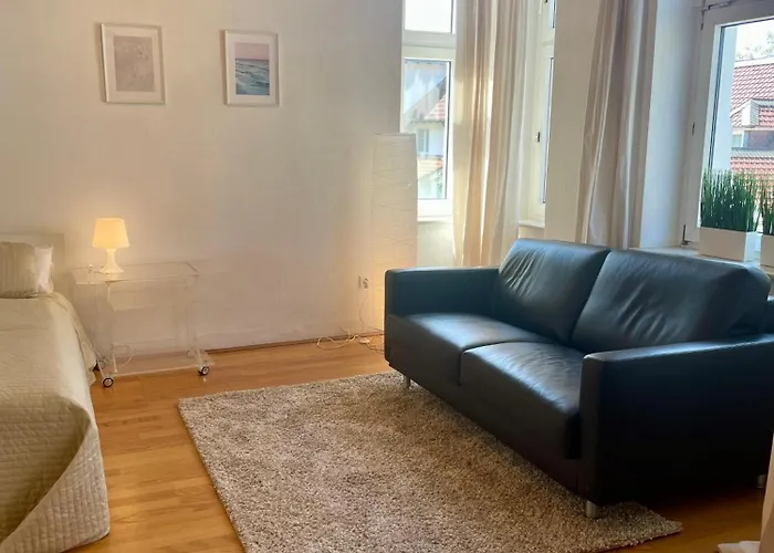 Altbauwohnung Mit 2 Balkonen Appartement Wuppertal